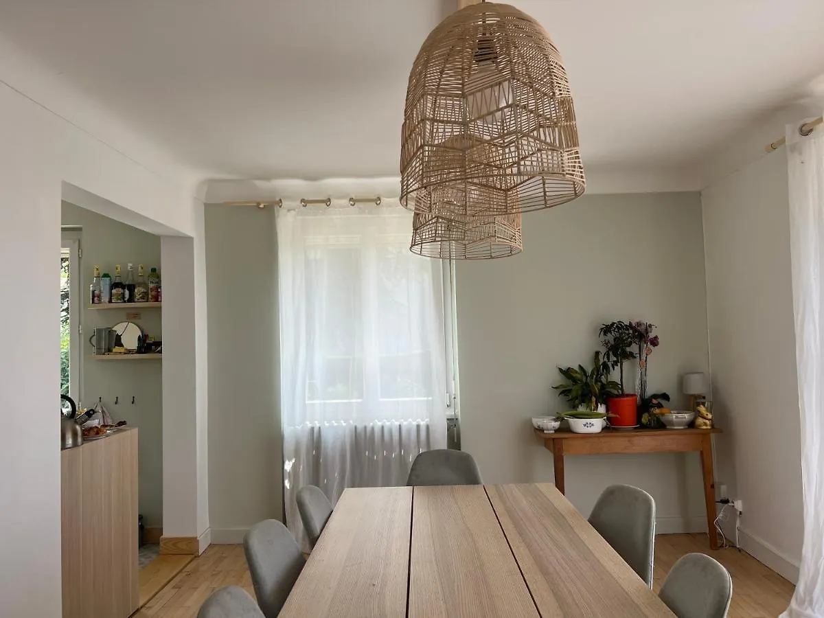 Jolie Maison Cosy, Grand Jardin, En Bordure De La Via Fluvia Yssingeaux