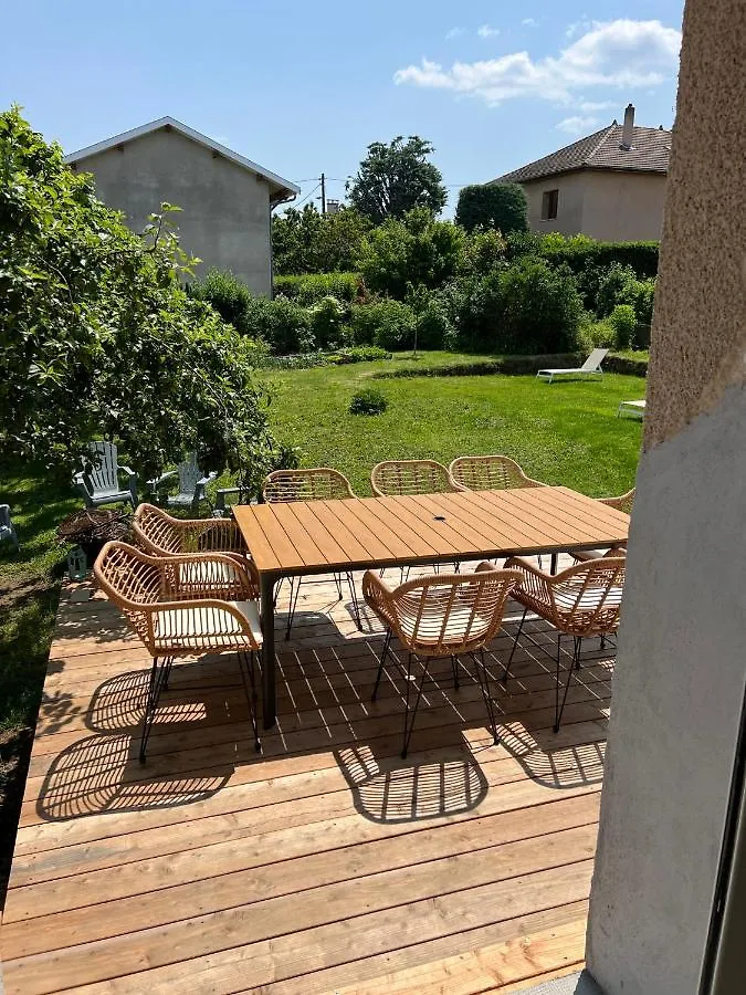 Jolie Maison Cosy, Grand Jardin, En Bordure De La Via Fluvia Yssingeaux